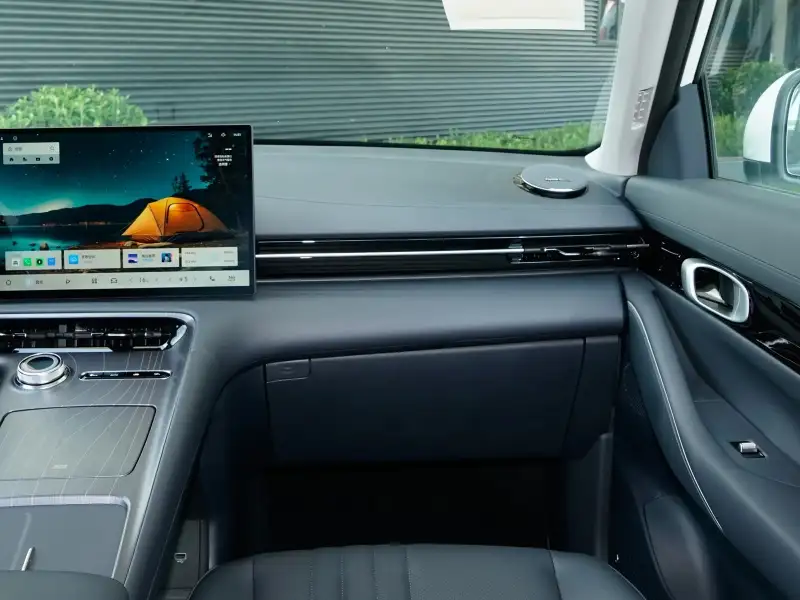2025 Geely Galaxy E5