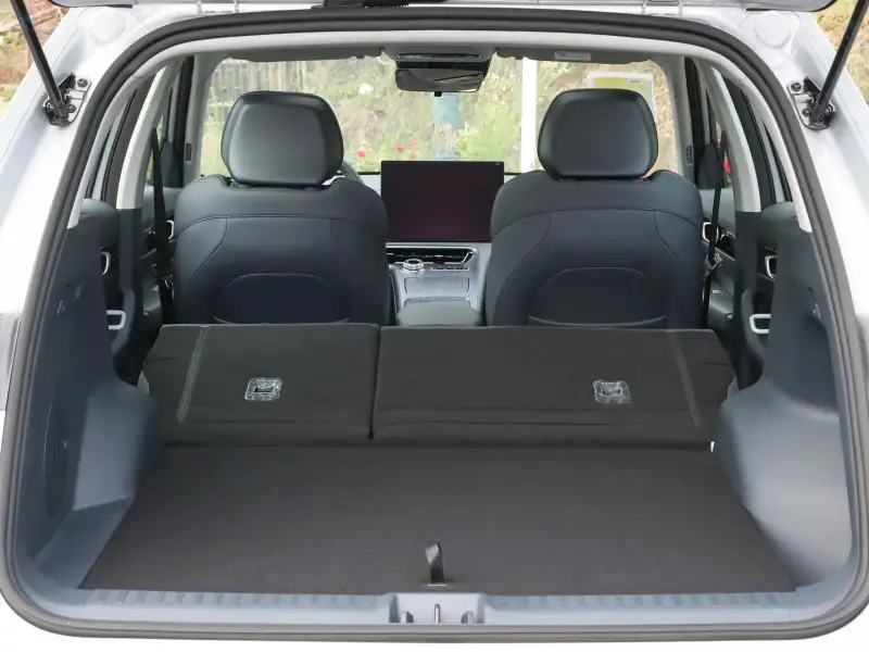 2025 Geely Galaxy E5
