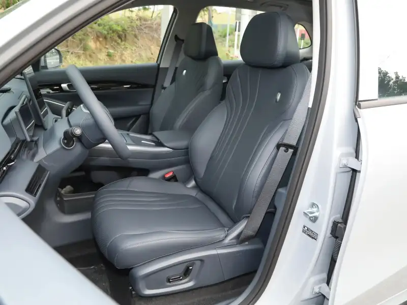 2025 Geely Galaxy E5