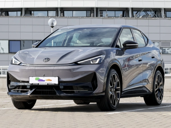 2025 Volkswagen ID.Unyx 06